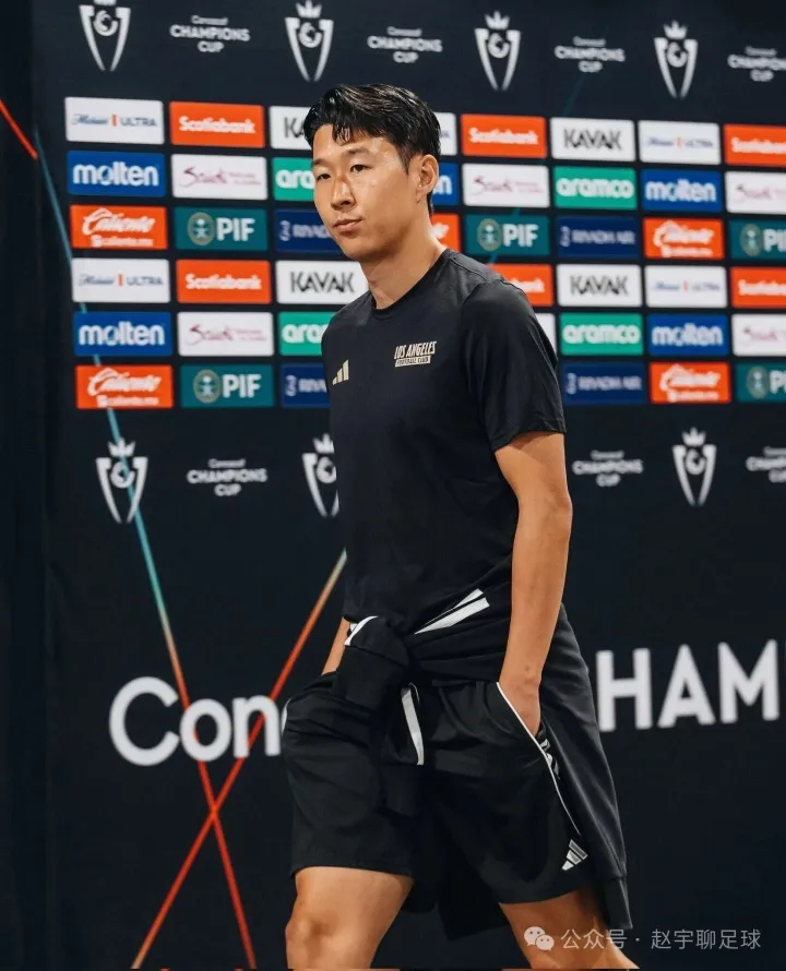 王钰栋双响助浙江转正 赛后态度引记者对比孙兴慜旧事