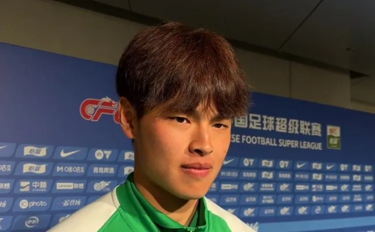 邓捷夫自评京沪战仅5分 苏亚雷斯鼓励年轻球员大胆犯错