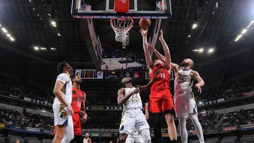 开拓者客场终结步行者15连败 克林根28分生涯新高 阿夫迪亚32+11