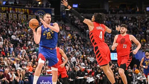 约基奇三双掘金主场轻取开拓者 克林根18+13难阻失利