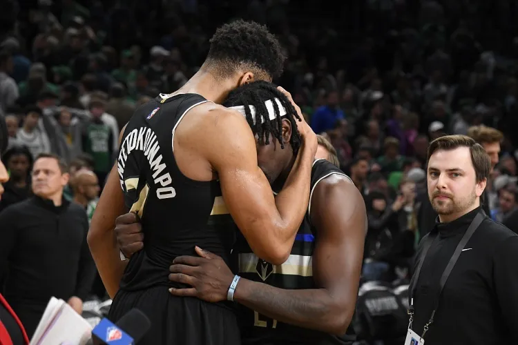 字母哥向霍勒迪坦承 雄鹿体系怀念其防守与领导力