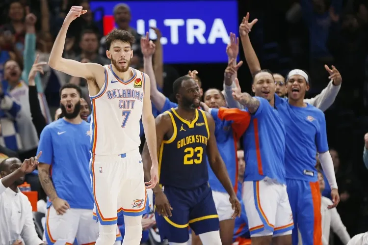 格林“休眠”之谜：季后赛前的老将赌局与勇士的残酷现实