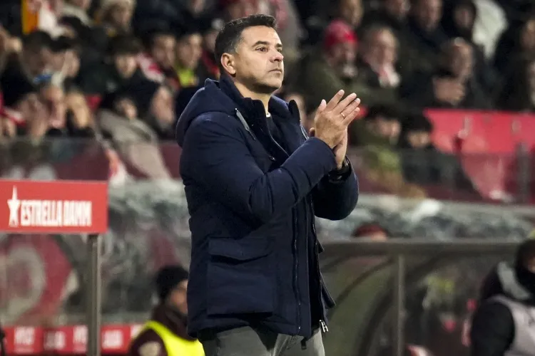 赫罗纳主帅米歇尔回应曼城传闻：已准备好执教任何球队