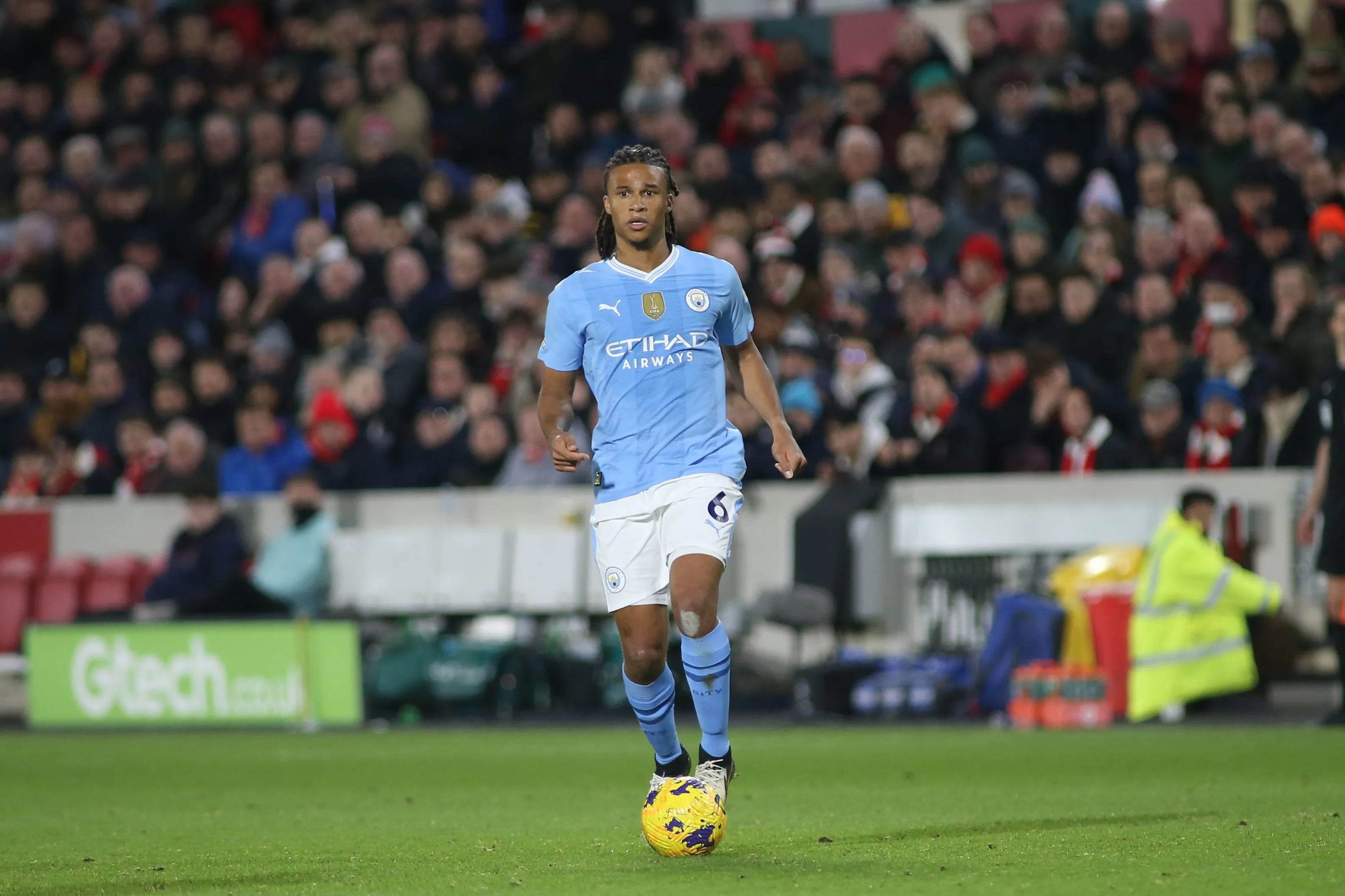 阿克：瓜帅赛后盛赞顶级发挥 曼城稳定性成赛季关键