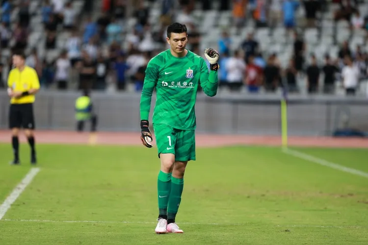 邵佳一选人逻辑解析 联赛数据非唯一标尺 门将身高趋势引关注