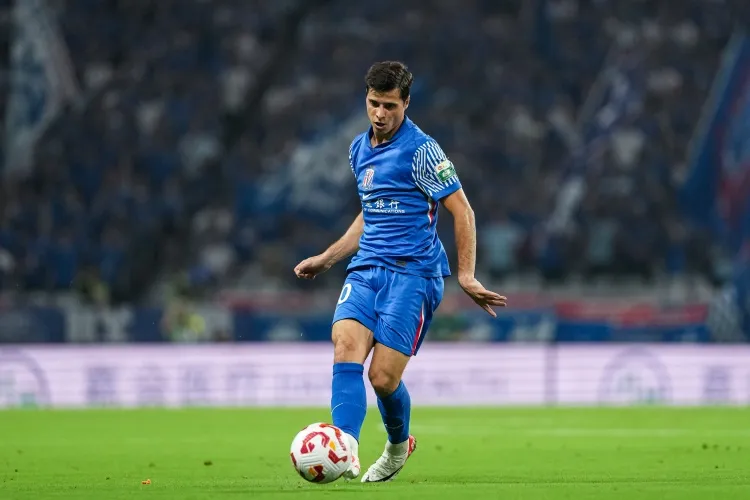 申花客战国安前特谢拉缺席合练 徐皓阳进入首发预案