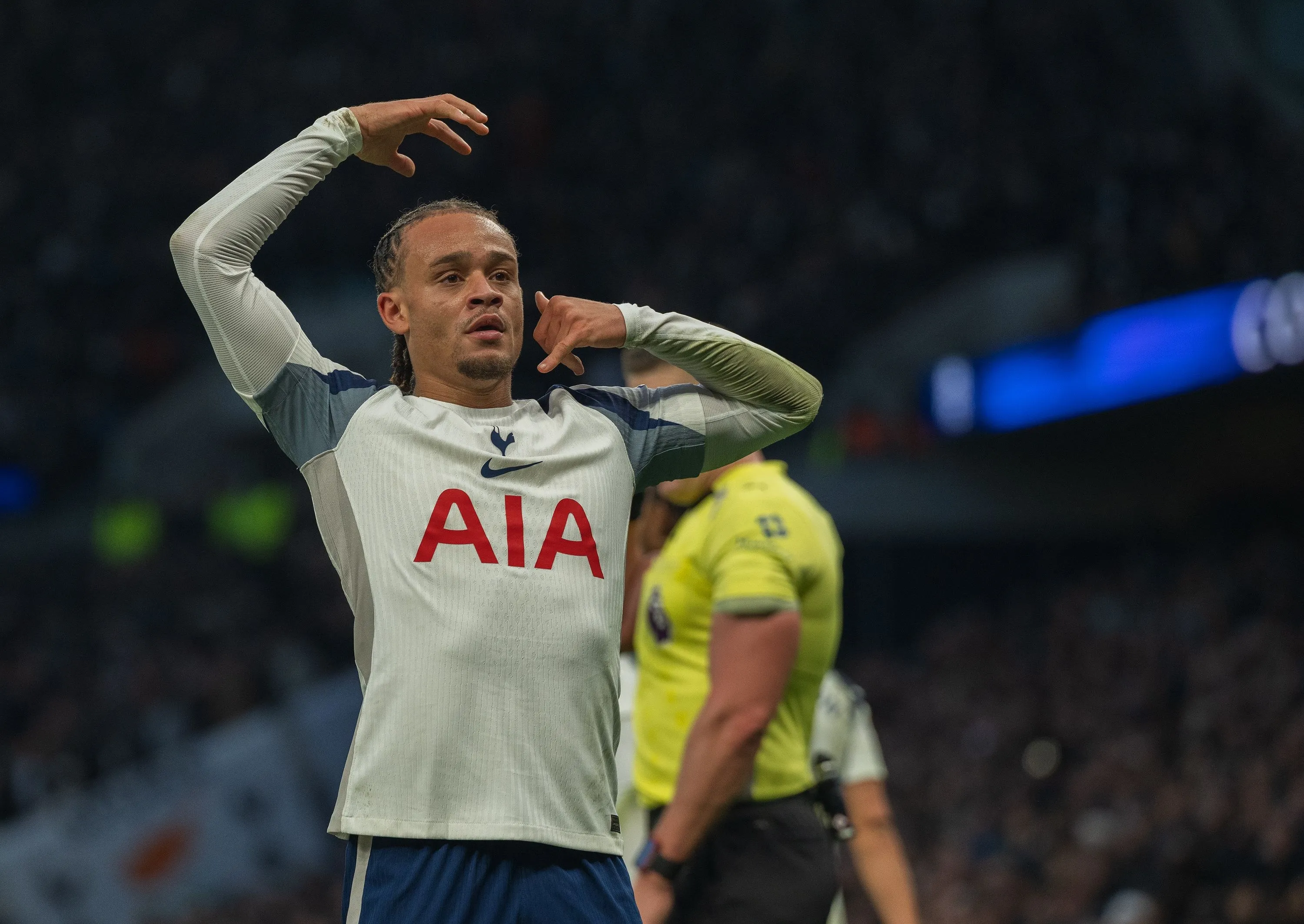 热刺主场3-2胜马竞仍出局 西蒙斯：坚持到最后但不够