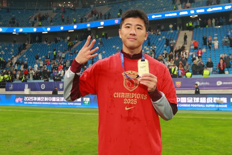 李圣龙合同到期转战海港B队 以超龄球员身份出战中乙