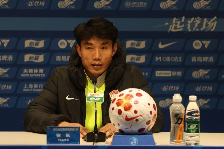 郑智复盘赛季首胜 点出两将仅能出战30分钟