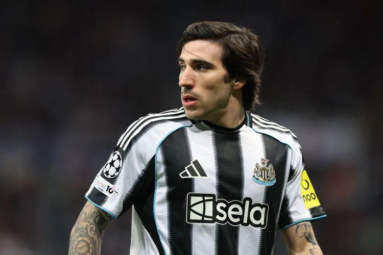 罗马诺：纽卡为托纳利标定天价 枪手曼市双雄已初步问价