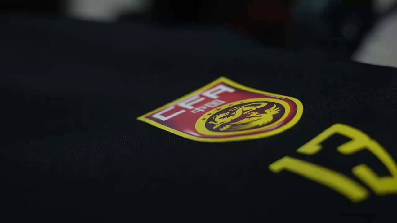 U17国足抵吉达 亚洲杯备战启动 U17国足抵吉达 亚洲杯备战启动