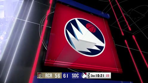 [杨瀚森受伤]杨瀚森上反篮命中 但捂着背部痛苦倒地