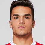 佩德罗·阿尔瓦罗